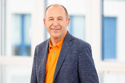 3_Christoph_Ritzkat_Portrait.png