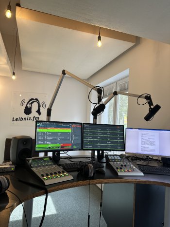 Du_im_Radio_Foto Olivia Wilke.jpg