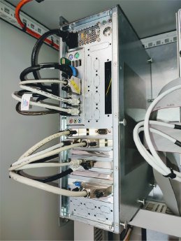 IPC im Schaltschrank.jpg