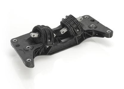 Singled out: The plastic transmission crossbeam from ContiTech Vibration Control weighs 50% less than conventional components, which landed it an SPE Award (Photo: ContiTech)