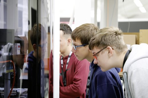 Herunterladen (1).jpg