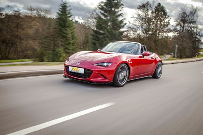 ST_XTA_Mazda_MX-5_Typ_ND_t.jpg