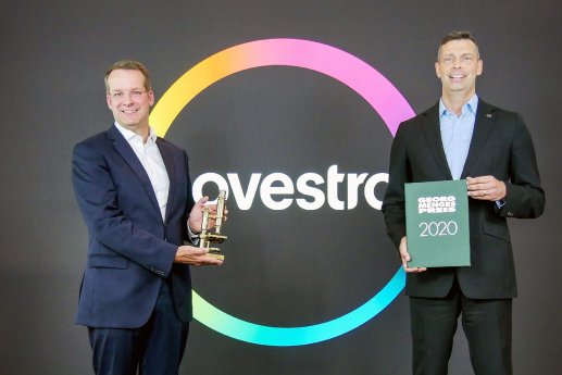 20200909-covestro-ceo-receives-georg-menges-prize-pic.jpg