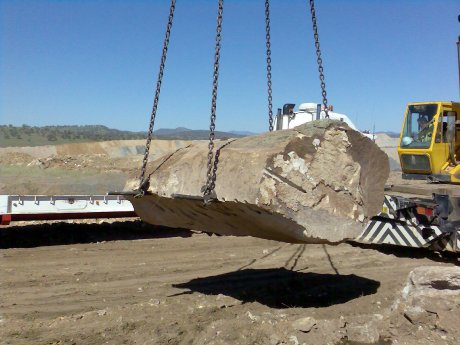 Transport of artefacts.jpg