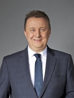 G_Data_Helmut_Reketat_RGB.jpg
