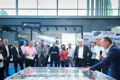 Informa_020625_DEPRCOM.001.jpeg