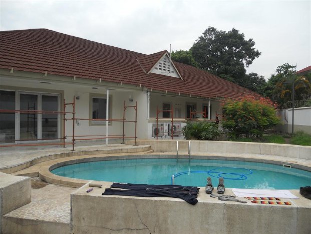 kinshasa_haus.jpg