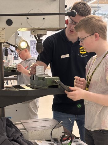 HARTING Zukunftstag2026_Leon_Gausepohl_Paul_Schobert.jpeg