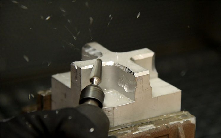 Hauptbild Fraesen.jpg