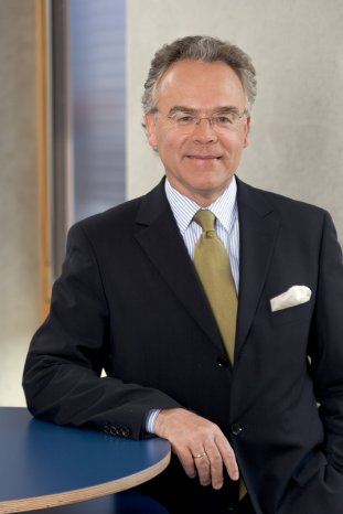 Hans Langer CEO EOS.jpg