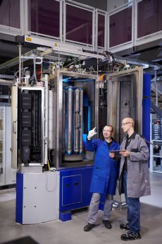 26-08-PI-Fraunhofer-IWS-21100-ta-C-pic-01.jpg