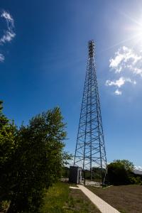In Schwerin baut die WEMAG derzeit ihren ersten Funkmast, über den die sichere Notfallkommunikation laufen soll / Foto: WEMAG/Stephan Rudolph-Kramer