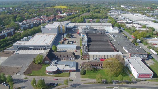 2022_Luftbild_Hela Werksgelände_Ahrensburg.jpg