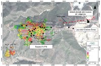 ABBILDUNG 1: STANDORTE DER NEUEN BOHRLÖCHER IM SAPUCHIVORKOMMEN
UND IM ZIELGEBIET LUZ DEL COBRE
