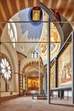 Ausstellungsraum im Speyerer Dom mit Histolith-Farben gestaltet
