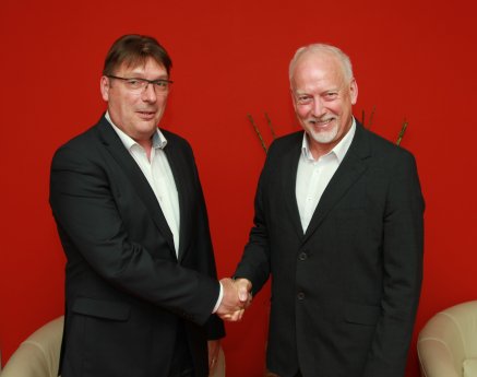 Miran_Kajin_of_AVC_and_Robert_Charles_Rowden_of_Lawo_1.jpg