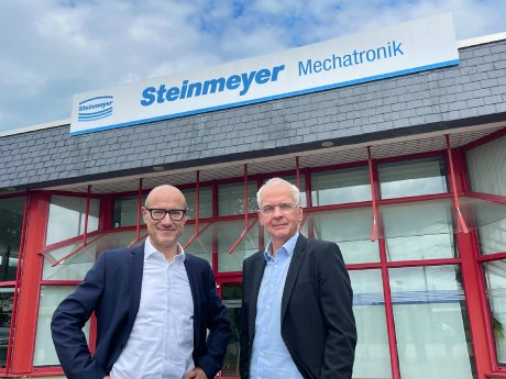 STM-GF-Wechsel_links_MarkusCzanta_rechts_AlexanderBromme_rgb.jpg