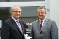 Stephan Gais und Thomas Keidel (geschäftsführende Gesellschafter der Mahr GmbH) 