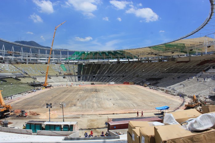 Hauroton Maracana-Stadion.jpg