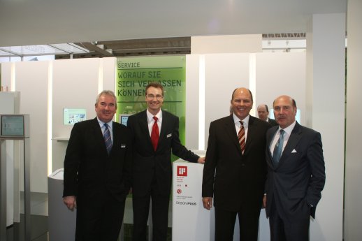 messe09_gruppe.JPG