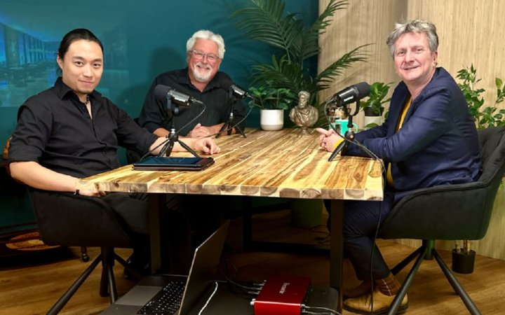 Accso wächst weiter: Büroerweiterung am Hauptsitz in Darmstadt und neues Podcaststudio eröffnet