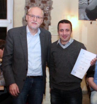2016-295pe-Electronics Engineering Award_GWenke_Mohammed Ibrahim EE-Award_2016_Bild 2.jpg