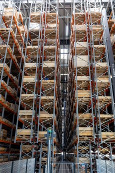 groninger_Lagerlogistikzentrum (1).JPG