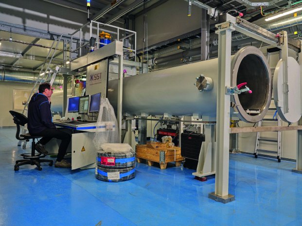 Schweißanlage SST bei CERN_1.jpg