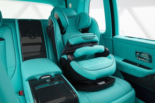 MANSORY - Rolls -Royce 'Coastline' - baby seat - low res.jpg