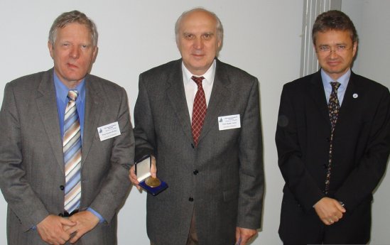 Uni Paderborn - Prof. Dr. Karsten Krohn, Prof. Dr. Sàndor Antus, Prof. Dr. Bernd Frick - 15.JPG