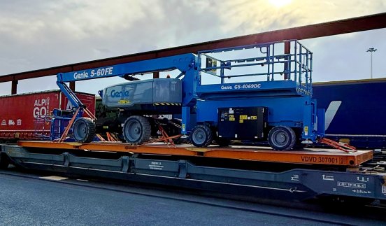 Transport übergroßer Fracht_©TX Logistik.jpg