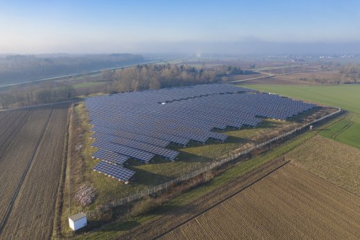 Aerial view of Solarpark Kenzingen.jpg
