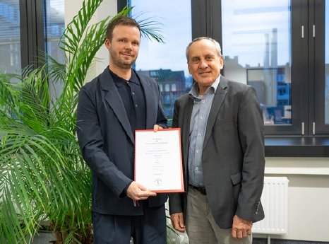 Ernennung Philipp Qu~HSB Nils Hensel.jpg