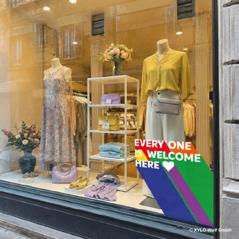 Schaufenster_Every-One-Is-Welcome-Here.png