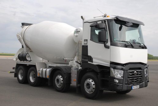 Renault Trucks C 8x4 Fahrmischer LD.JPG