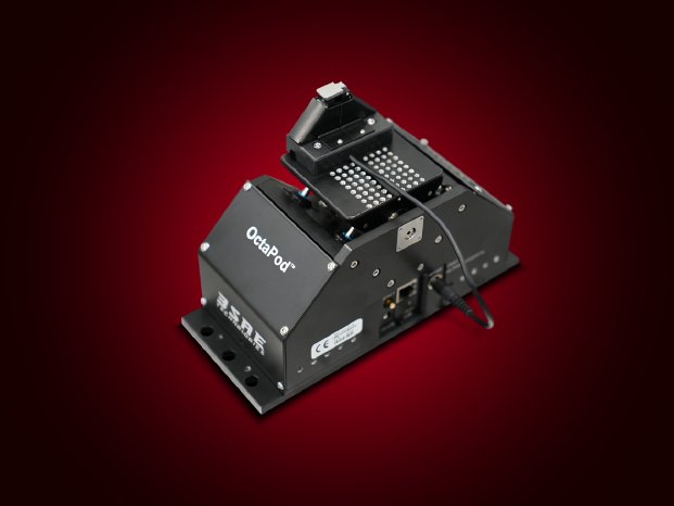 octapod-photonic-alignment-microrobot.jpg