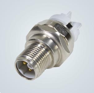 M12 Power K-coding – in front is the mating face with 4 power contacts and a PE, behind is the insulating body for effective protection from voltage flashovers