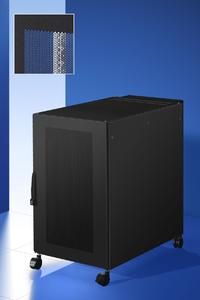 Mit dem TS 8 Server-Rack Plus stellt Rittal einen Serverschrank vor, in dem die komplette IT-Infrastruktur eines kleinen Unternehmens oder einer Filiale sicher und komfortabel untergebracht werden kann