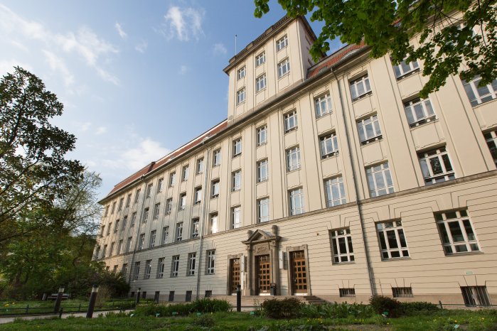 Haus_Beuth_Campus_Ernst-Fesseler_BHT.jpg