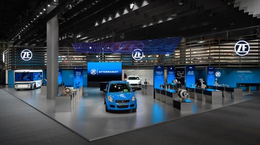 KECK und OSK - stimmige Gesamtpräsentation für ZF auf der Automechanika