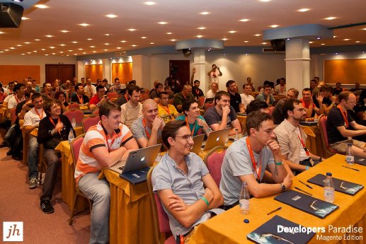 Developers Paradise 2012 - Konferenzsaal.jpg