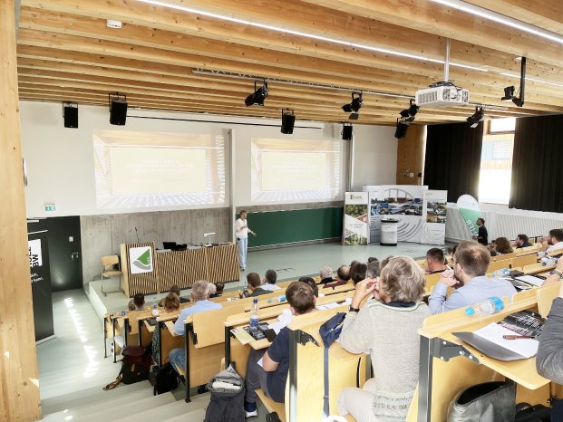 Holzbrückenbau-Symposium_1.jpg