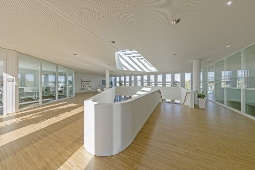 2-nanofactory-2-og-open-space-und-library.jpg