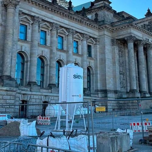 Cybersicherheit als Schutzschild für Daten und Demokratie