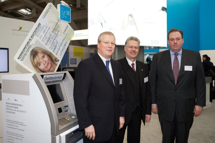 Cebit2012-Franzmeyer,Hamann,Heinks.jpg