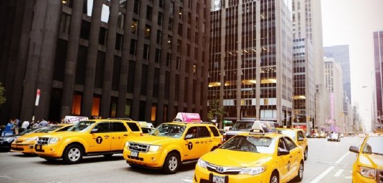 1434346549-Taxi-New+York.-702x336.jpg
