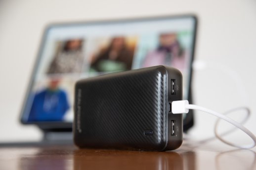 TS-PR-26057-PS-Powerbanks.jpg