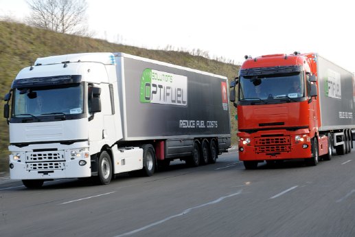 Renault_Trucks_New_Range_Reducing_consumption.jpg