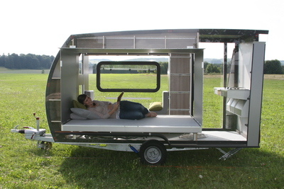 Zukunftsweisende Caravan-Technologie auf der ZOW: Der Ultralight-Camper „Cross-Over 2“ von Vöhringer, zu sehen in Halle 20. Foto: Vöhringer