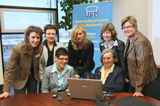 UFH_Unternehmerfrauen_im_Handwerk_Frauentag_2008_Piel.jpg